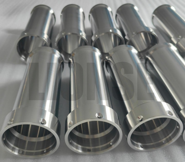 Защо титанът е идеален материал за корабостроене?