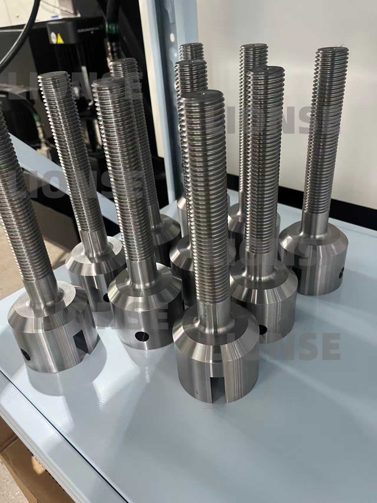 Персонализирани CNC обработени болтове за опъване на верига
