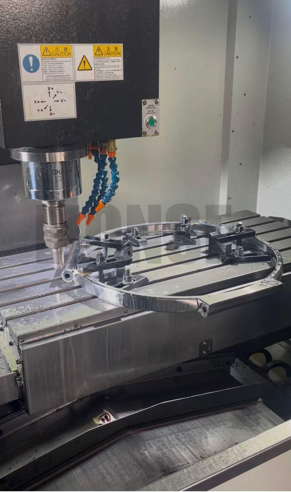 Заключващ пръстен с голям отвор от неръждаема стомана с много жлебове Персонализирани накрайници